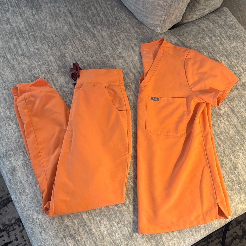 Figs Orange Women's Top and Pants Set